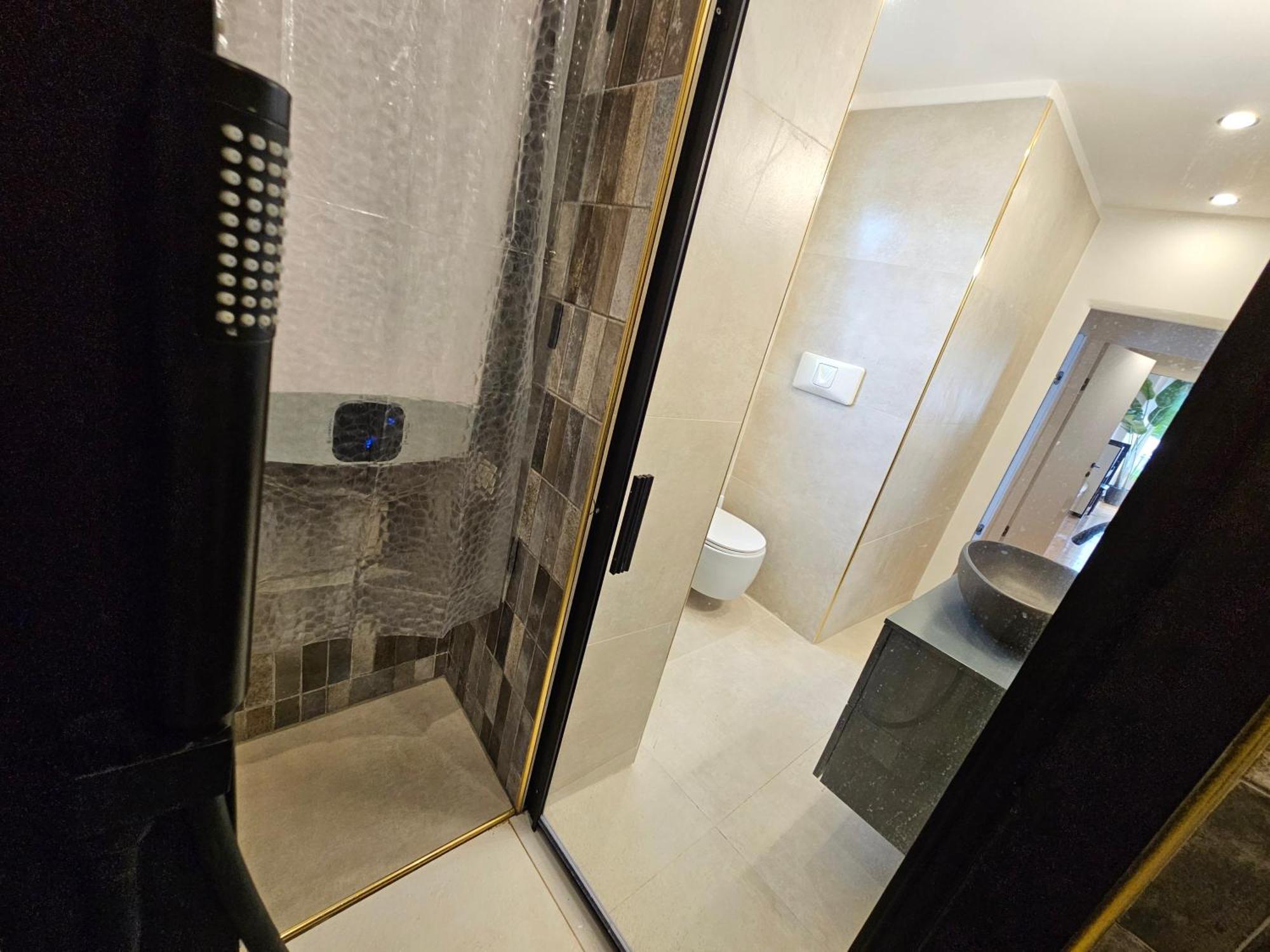 Exclusive Top Floor 2-Bedroom Flat Milano Eksteriør bilde