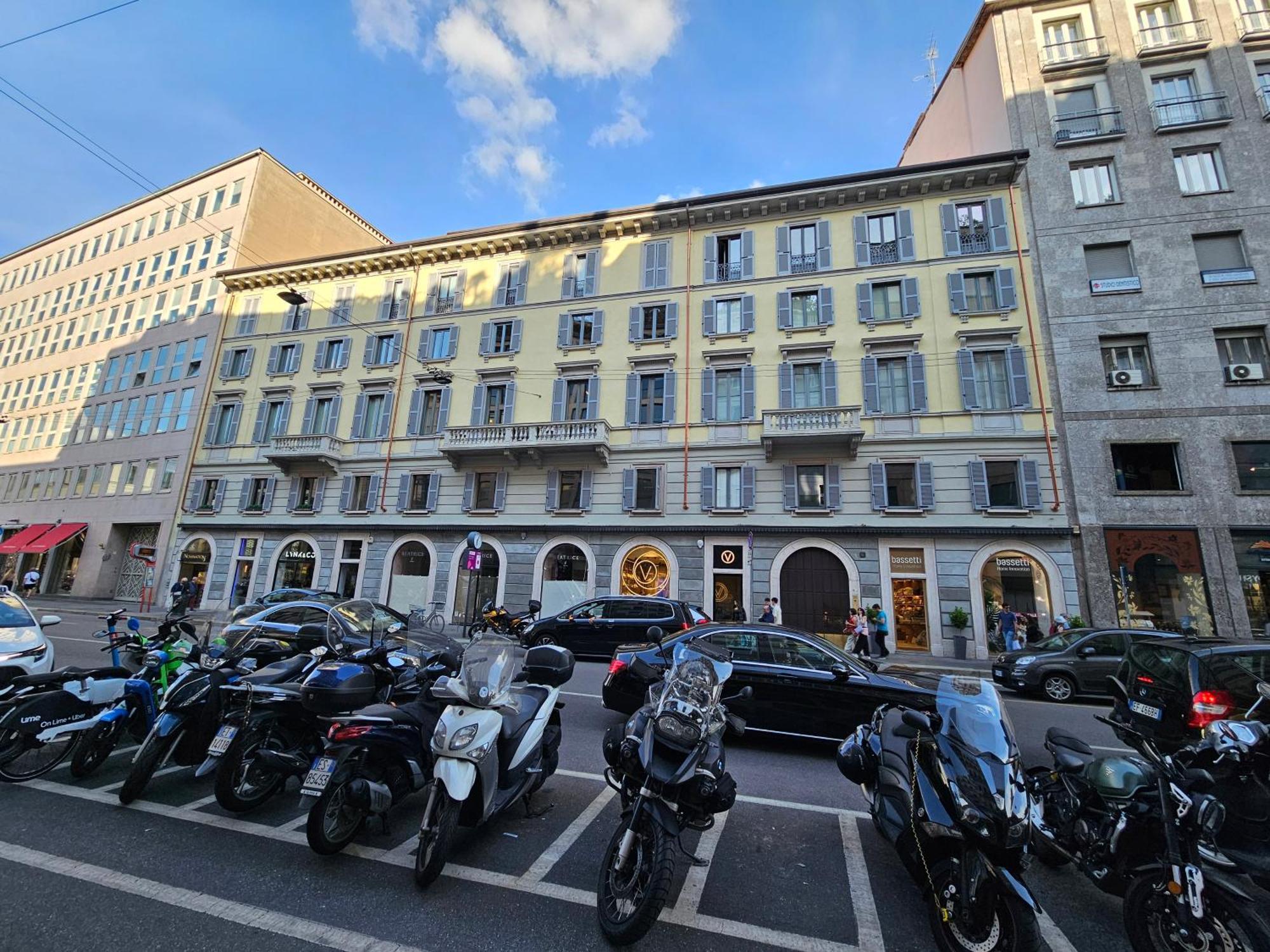 Exclusive Top Floor 2-Bedroom Flat Milano Eksteriør bilde