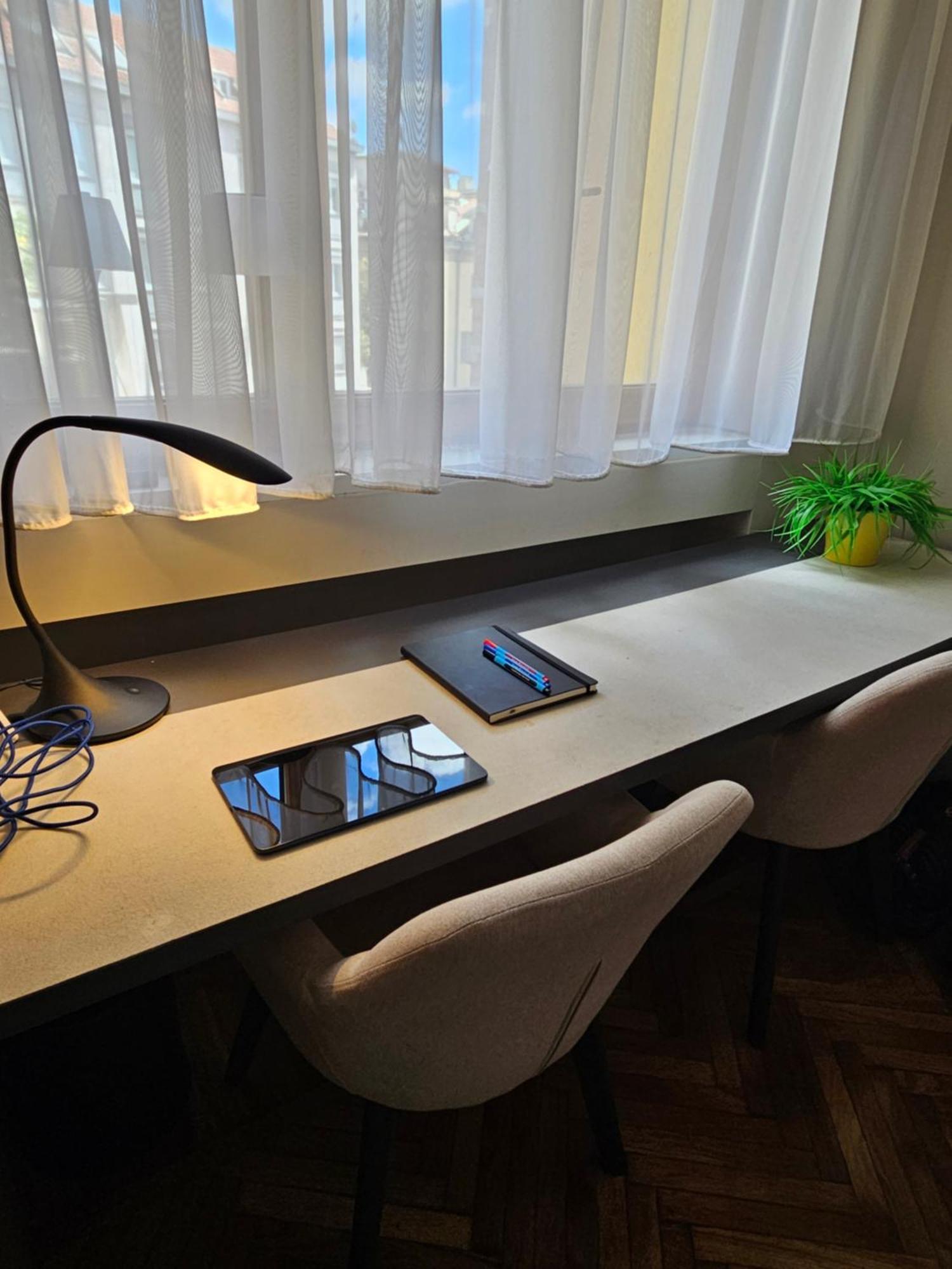 Exclusive Top Floor 2-Bedroom Flat Milano Eksteriør bilde